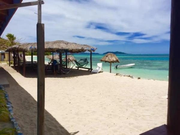 Mana Lagoon Backpackers Vila Exterior foto