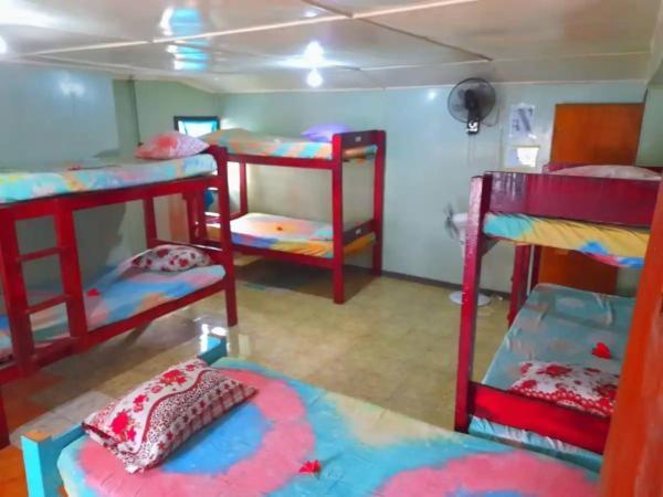 Mana Lagoon Backpackers Vila Exterior foto